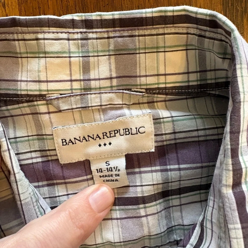 Banana Republic Men's Lavender and White Checkered Shirt